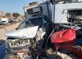 4 وفيات و9 جرحى في حادث انقلاب ميكروباص بالمنيا 4-9