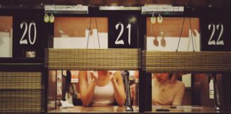 سعر الذهب اليوم عيار 21: أسرار تغيرات السوق وكيف تستفيد منها؟