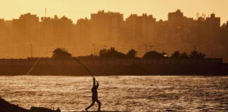 كسوف الشمس: اكتشف أسرار هذا الحدث الفلكي المدهش والمثير