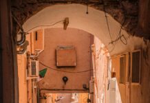 مولودية الجزائر ضد الزمالك: مواجهة نارية تشعل حماس الجماهير