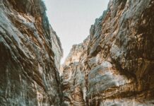 هدير عبد الرازق: أسرار نجاحها وأبرز محطات حياتها الفنية