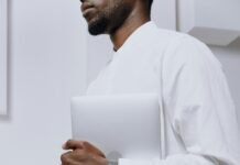 Watch It: كيف تغير مشاهدة المحتوى طريقة حياتنا اليومية؟