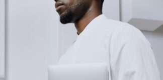 Watch It: كيف تغير مشاهدة المحتوى طريقة حياتنا اليومية؟