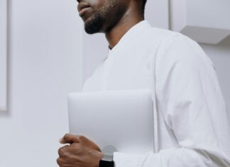 Watch It: كيف تغير مشاهدة المحتوى طريقة حياتنا اليومية؟