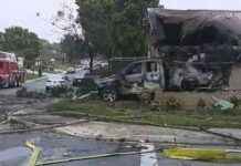 حادث سقوط طائرة في منطقة سكنية بأمريكا