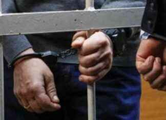 حبس عاطلين بتهمة سرقة بطاريات أبراج شركات الاتصالات