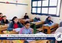 امتحان طلاب الصف الثاني الثانوي بالدقهلية في الفيزياء والتاريخ