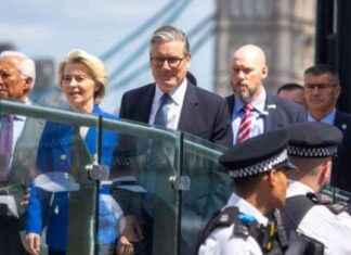 اتفاق بريطانيا والاتحاد الأوروبي حول السياحة والأغذية والصيد