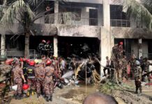 16 قتيلا بعد تحطم طائرة القوات الجوية البنغلاديشية في مدرسة دكا 16