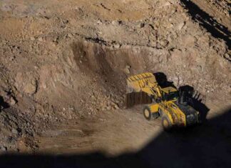 أبل تنفق 500 مليون دولار للحصول على مواد حرجة للآيفون من الولايات المتحدة – مصر اليوم 500