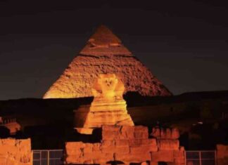 تحول رائع لأهرامات الجيزة مع عرض الضوء والصوت الجديد: نجيب ساويرس – مصر المستقلة