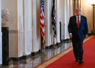 دعوى قضائية: ترامب يقاضي صحيفة وول ستريت جورنال بسبب تقرير حول رسائل عيد ميلاد جيفري ابشتاين