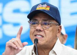 إطلاق سراح المهاجرين الفنزويليين: المفاوضات مع واشنطن في كاراكاس