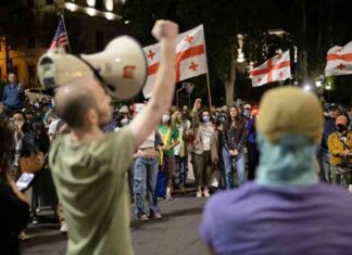 انهيار الديمقراطية في جورجيا: فرصة لروسيا والصين وإيران – مصر المستقلة