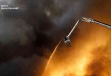 ضربات طائرات بدون طيار روسية عنيفة تستهدف مسقط رأس زيلينسكي، وفقًا لمسؤولين أوكرانيين