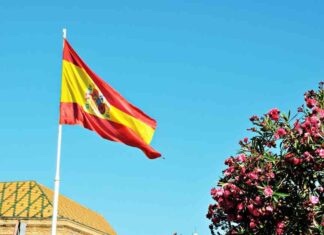 تقدير وزير الخارجية للعلاقات المتميزة مع اسبانيا