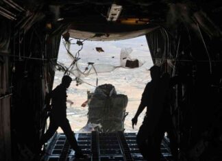 مساعدات الطائرات إلى غزة تكلف 100 مرة أكثر من طرق البر، تقول الأونروا – مصر إندبندنت 100