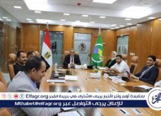 متابعة فرز الأصوات برئاسة محافظ المنيا في انتخابات مجلس الشيوخ 2025 2025