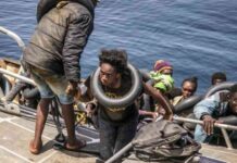 إنقاذ 47 مهاجرًا قبالة سواحل صفاقس: تفاصيل العملية البحرية 47