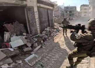 ضابط إسرائيلي يحذر: غزة تحولت إلى منطقة بلا قانون