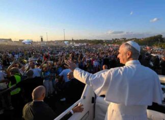 جاذبية البابا ليو البالغة لجيل الشباب: الإيمان والأعلام والبيتزا العميقة – مصر المستقلة