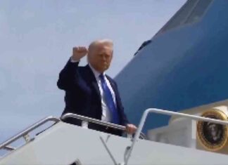 تعرف على حادث اعتراض الطائرتين المدنيتين فوق منتجع ترامب في هذا المقال