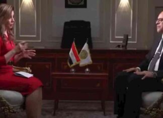 تطبيق قانون العمل الجديد وتأثير انخفاض الدولار على نشرة التوك شو