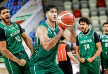 المنتخب الجزائري يفوز بلقب بطولة العربية لكرة السلة