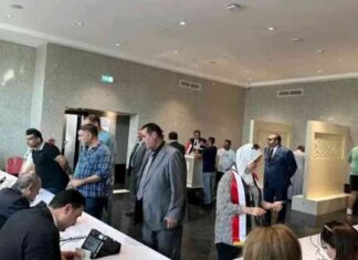 تصويت المصريين في الخارج وحظر تطبيق تيك تو: أبرز ما جاء في نشرة التوك شو