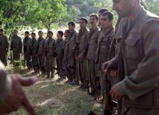 إفراغ مخيم مخمور: المرحلة المقبلة في حل الكردستاني