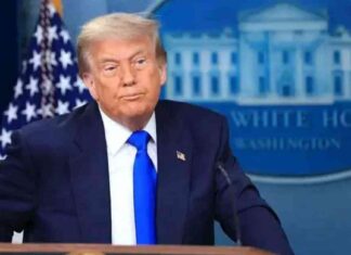 تفاصيل مفاوضات ترامب مع بوتين واستعدادات لقاء زيلينسكي