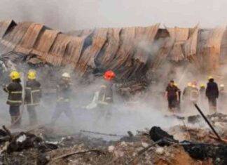 إخماد حريق بمزرعة مواشى بطوخ بسبب سيجارة مشتعلة