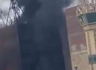 الحماية المدنية تستولي على مخزن مواسير بلاستيك في بولاق أبو العلا