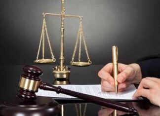 محاكمة متهم بـ حرس الثورة: حجز اعادة محاكمة بسبب النطق بالحكم