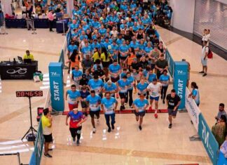 تسوق في المول والسباحة في الليل: كيف تنقذ الصيف في هذه الدولة المحروقة؟