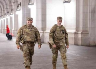 ترامب يهدد بتسليح الحرس الوطني في واشنطن