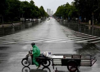 إجلاء الآلاف وإلغاء الرحلات الجوية مع اقتراب إعصار كاجيكي من الوصول إلى اليابان – مصر المستقلة