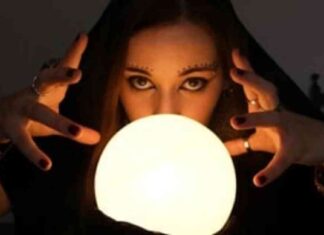 التحقيق في استخدام المتهمين بالسحر والشعوذة لحسابات لإيهام ضحاياهم بالجن