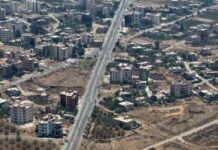 تأخر صرف رواتب موظفي السويداء: توضيح أسباب الحكومة السورية