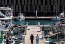 مقابلة مع ناشطين إيطاليين حول أسطول الصمود: تفاصيل وأهداف