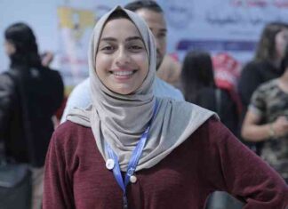 مرثية غزة: كتابة البحر لوداعه الأخير