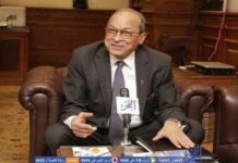 مجتمع يعيش أحلام اليقظة