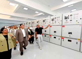 تفقد وزير الإسكان محطة محولات الكهرباء بمد الشرقية