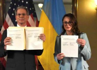 وفد أميركي يزور أوكرانيا لإنشاء مشاريع استثمارية في قطاع المعادن