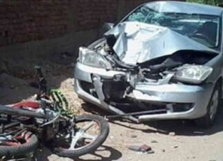 حادث انقلاب موتوسيكل يؤدي إلى وفاة شابين في قنا