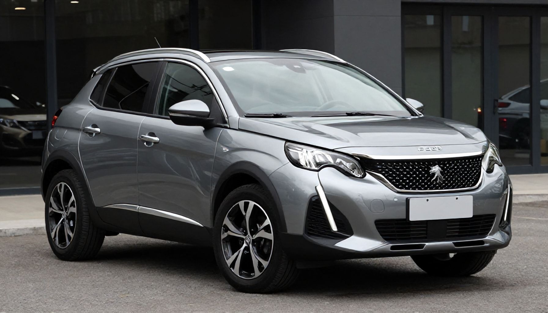 السبب وراء شعبية بيجو 3008 بين العائلات