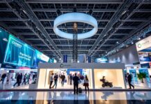 إكسبو القاهرة: نافذة على عالم التجارة والتكنولوجيا Expo Cairo: A Window to the World of Trade and Technology